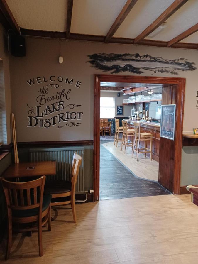 Twa Dogs Inn Keswick  Exterior photo